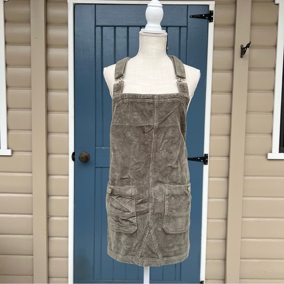 Aaron & Amber Corduroy Overall Dress with Pockets Women’s Size M - Picture 2 of 8